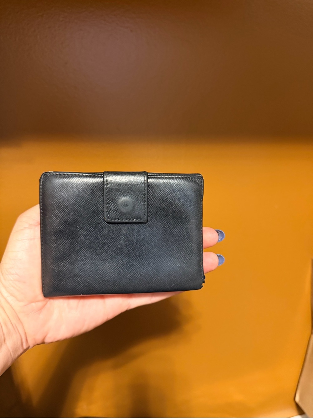 Vintage Prada Black Saffiano Leather Wallet with Triangular Logo - Picture 2 of 7